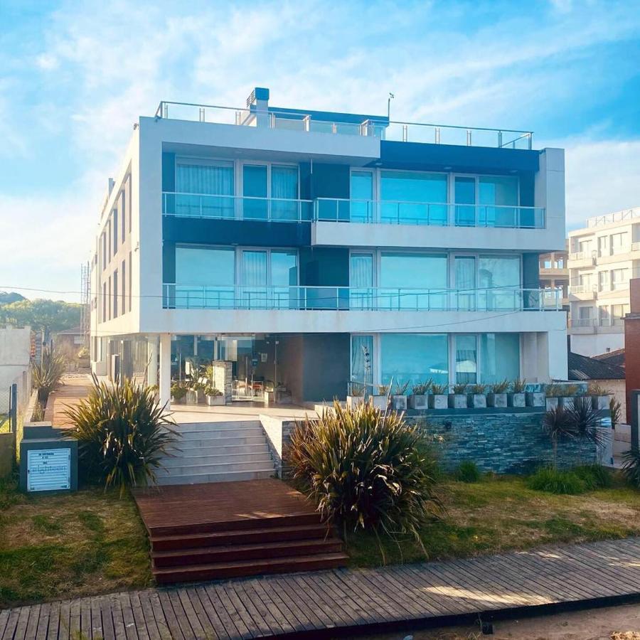 Eighteen Apartments Вилья-Хесель Экстерьер фото